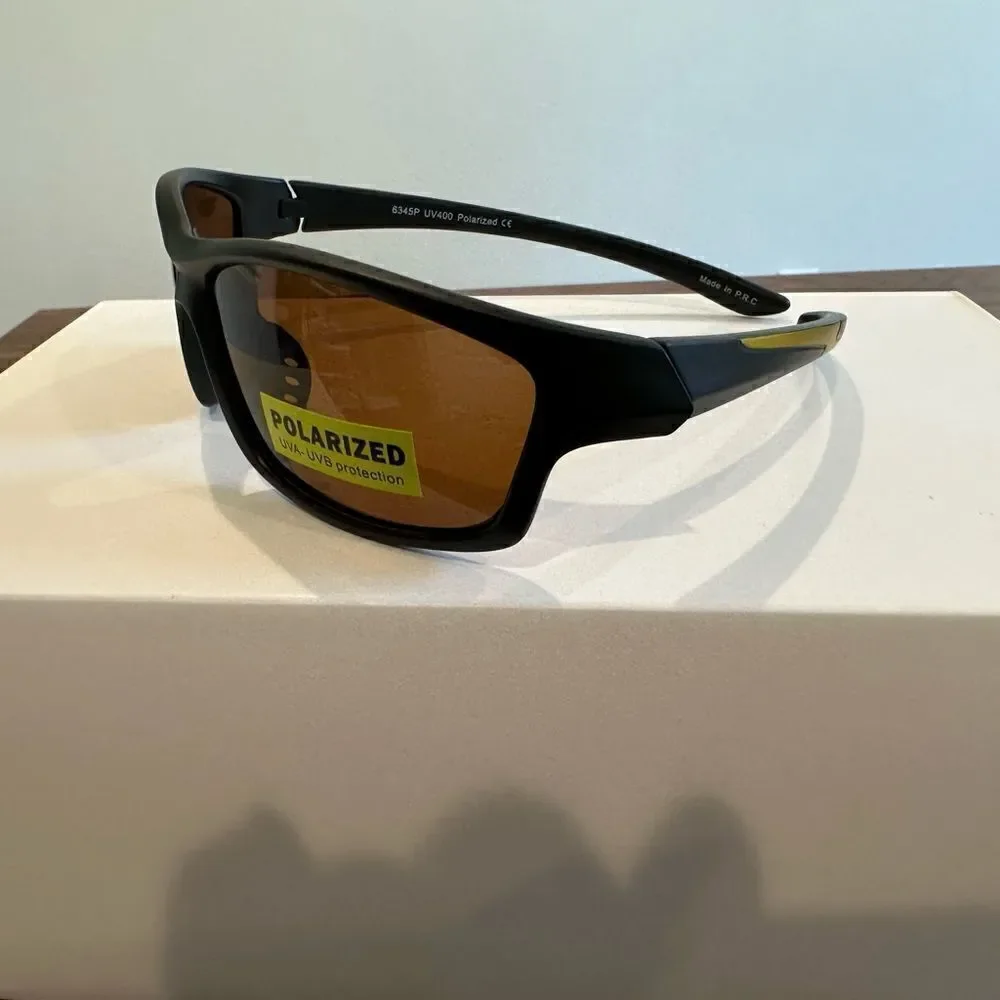Razor Style Sporty Sunglasses, Plastic Frames, Polarized Lenses, UVA-UVB Protect
